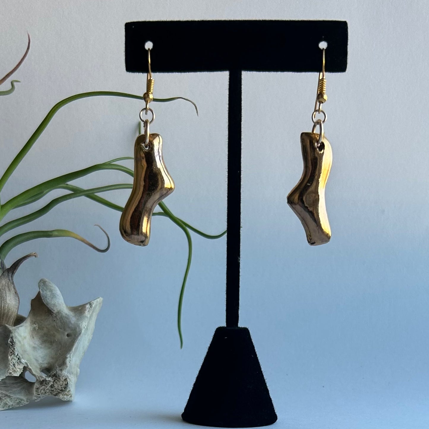Soft Curvy Dangle